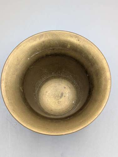 Solid brass pestle and mortar featuring, mid 19th century, Victorian