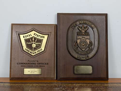 USS Missouri BB-63 and Naval Station Long Beach diplomatic plaques to HMY Britannia 1988
