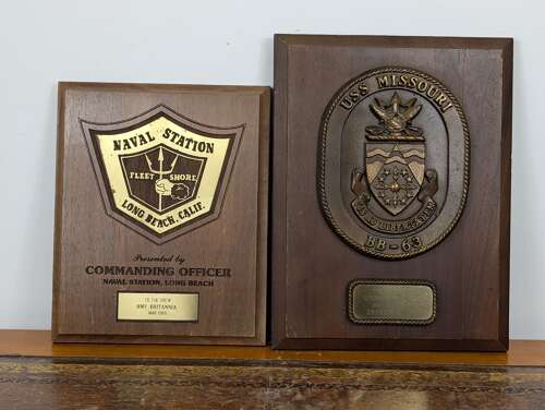 USS Missouri BB-63 and Naval Station Long Beach diplomatic plaques to HMY Britannia 1988