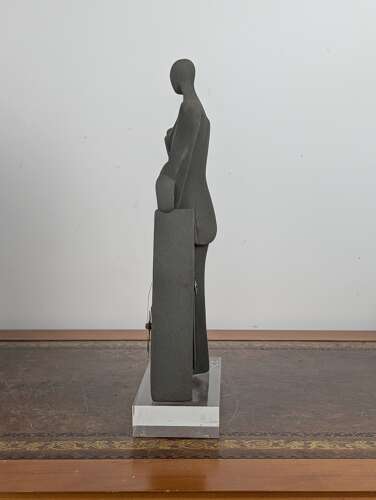 Cristina Puell modernist terracotta sculpture mantel clock, Spain, c.1980