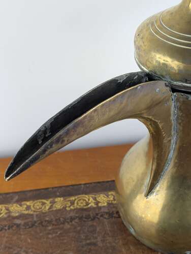 Huge Raslan type brass and copper dallah coffee pot, Levant, circa 1950, 15