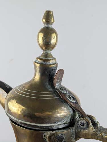 Huge Raslan type brass and copper dallah coffee pot, Levant, circa 1950, 15