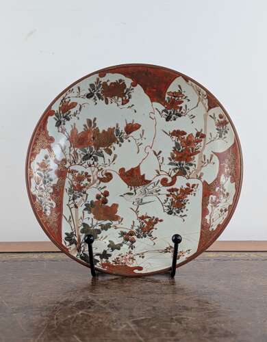 Japanese Kutani porcelain plate with aka-e bird and flowers, early Meiji