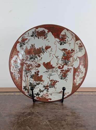Japanese Kutani porcelain plate with aka-e bird and flowers, early Meiji