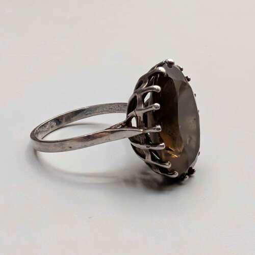 Vintage sterling silver smoky quartz cocktail ring, English hallmark, size I½