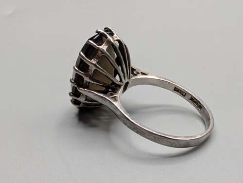 Vintage sterling silver smoky quartz cocktail ring, English hallmark, size I½